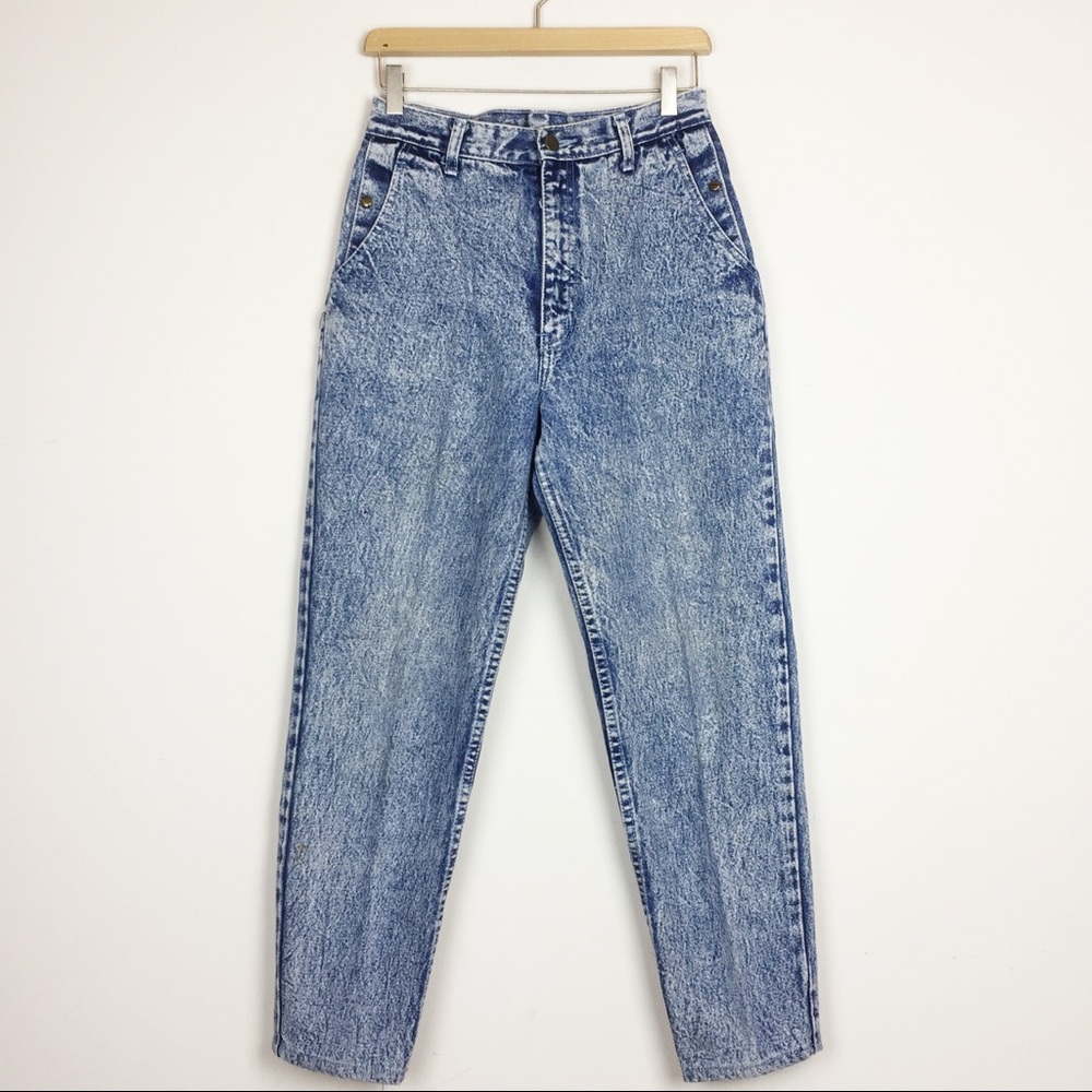 Vintage high waisted acid wash mom jeans Hoko’s